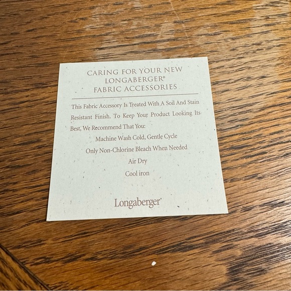 Longaberger Christmas All the Trimmings Holiday Plaid Fabric Placemats(Set of 2) - Picture 7 of 8